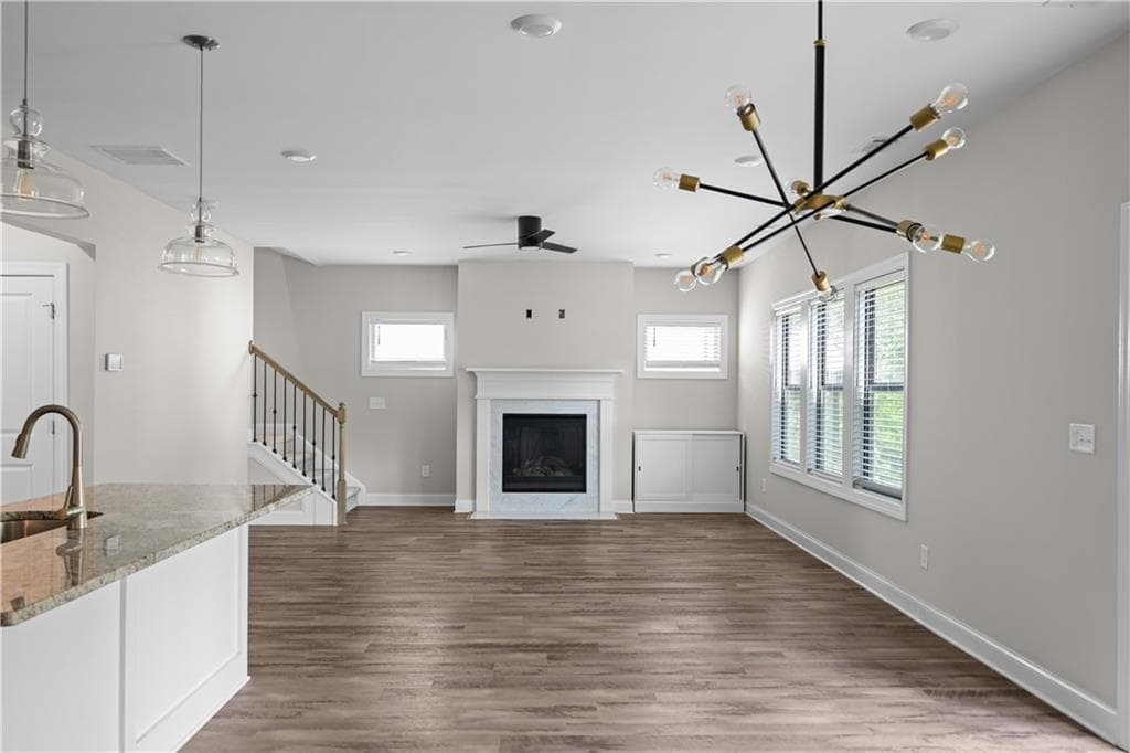 4 bedroom, 3 bathroom, 3,478 sq ft single family residence for sale at 5980 Arbor Green Circle, Sugar Hill, GA 30518 — photo 9