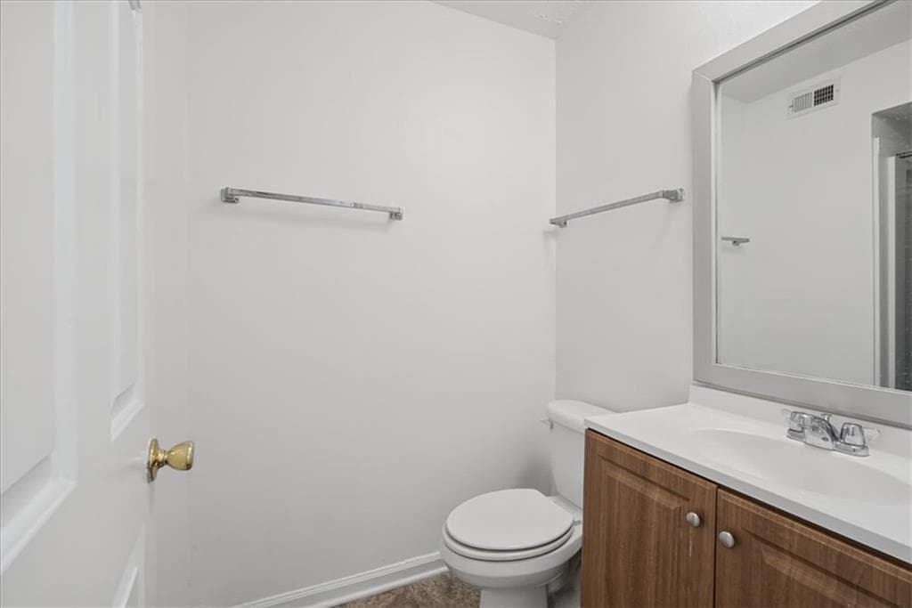 2 bedroom, 2 bathroom, 1,175 sq ft townhouse for rent at 1205 Natchez Trace B, Marietta, GA 30008 for $1,600 a month — photo 7