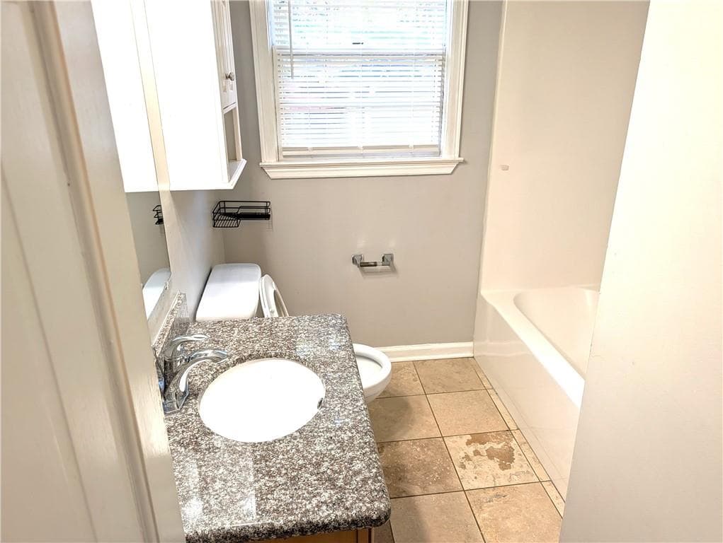 2 bedroom, 1 bathroom, 960 sq ft duplex for rent at 2641 Acadia Street A, Atlanta, GA 30344 for $1,400 a month — photo 10