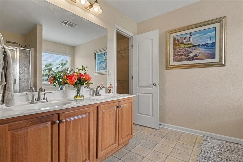 3 bedroom, 3 bathroom, 1,588 sq ft single family residence under contract at 323 Scarlet Oaks Drive, Macon, GA 31220 — photo 3