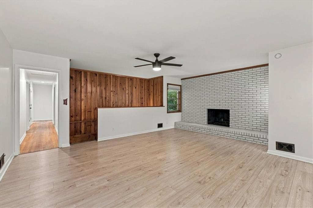 4 bedroom, 2 bathroom, 1,994 sq ft single family residence for sale at 3457 Springside Drive, Decatur, GA 30032 — photo 9