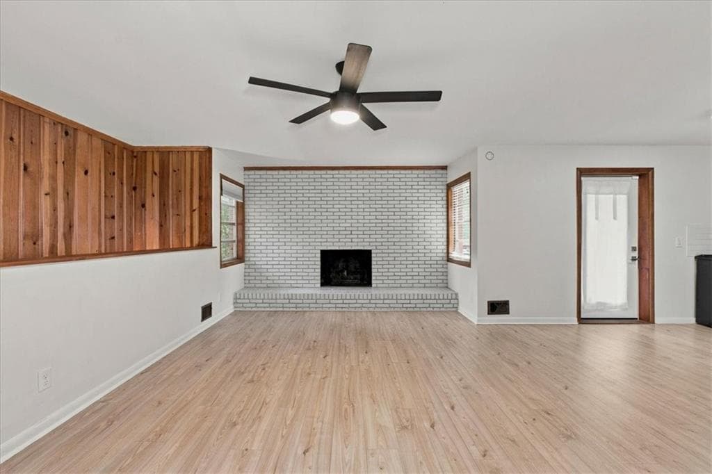 4 bedroom, 2 bathroom, 1,994 sq ft single family residence for sale at 3457 Springside Drive, Decatur, GA 30032 — photo 10