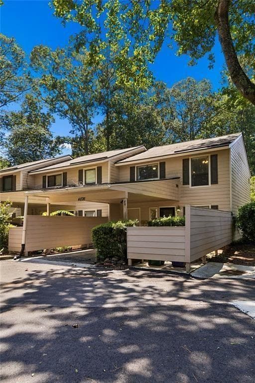 3 bedroom, 3 bathroom, 1,446 sq ft condominium for sale at 4876 Twin Lakes Trail, Atlanta, GA 30360 — photo 3
