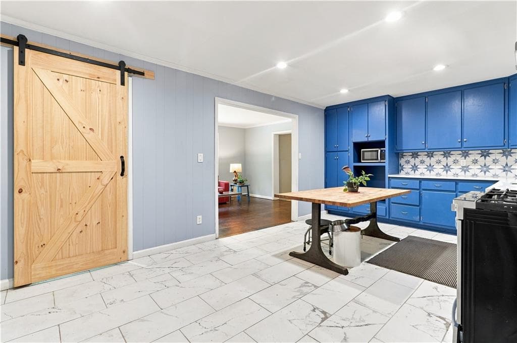 3 bedroom, 2 bathroom, 1,625 sq ft single family residence for sale at 2033 Cardell Road, Austell, GA 30168 — photo 5