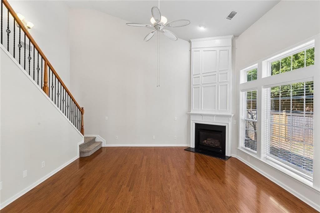 3 bedroom, 3 bathroom, 2,056 sq ft single family residence under contract at 615 Syemore Pass, Canton, GA 30115 — photo 9