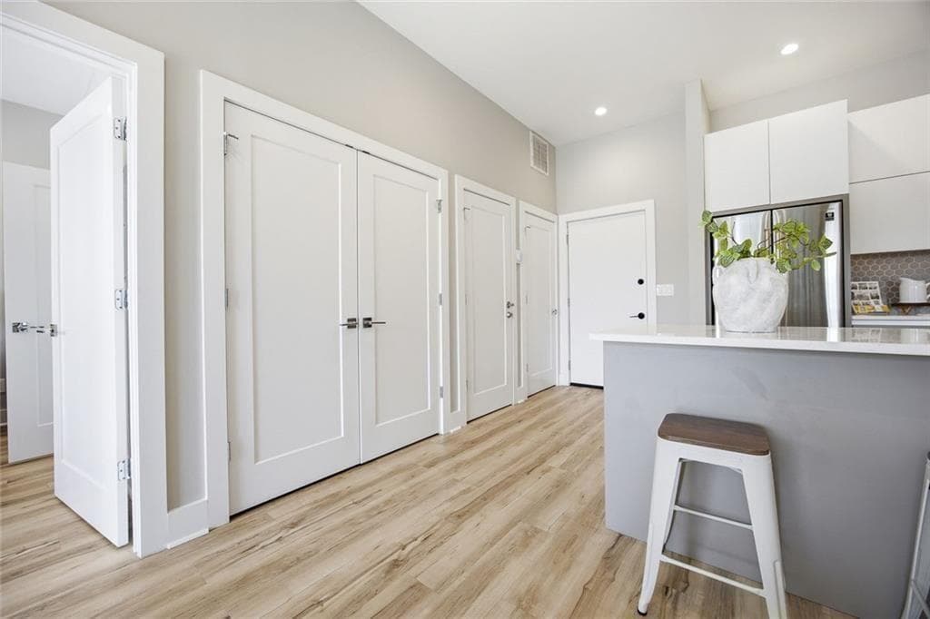 2 bedroom, 2 bathroom, 1,150 sq ft condominium for sale at 1155 Custer Avenue 201, Atlanta, GA 30316 — photo 5