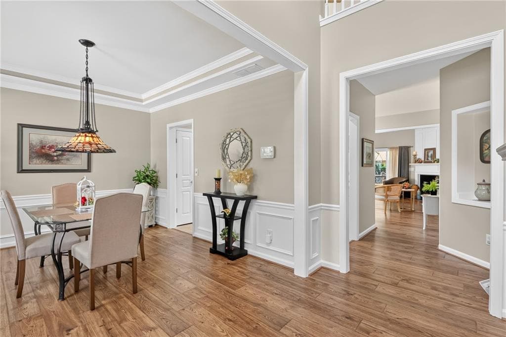 3 bedroom, 3 bathroom, 2,279 sq ft single family residence under contract at 153 Churchcliff Drive, Woodstock, GA 30188 — photo 5