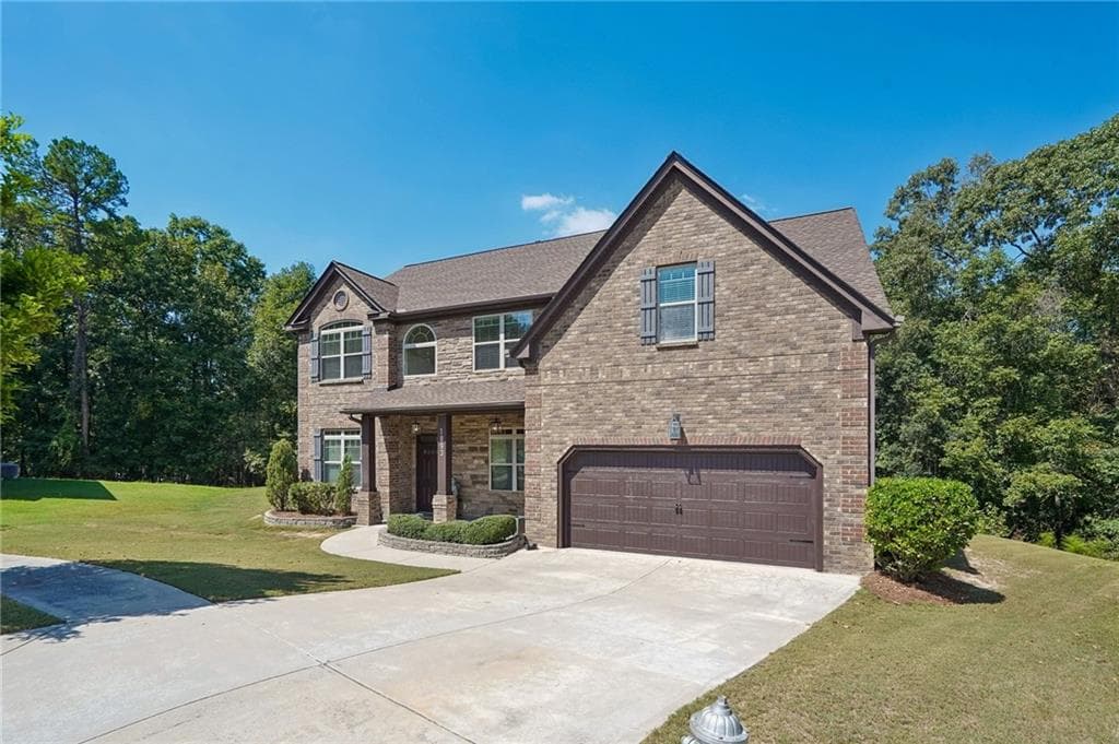 5 bedroom, 4 bathroom, 3,133 sq ft single family residence for sale at 1893 Weatherby Way Court, Dacula, GA 30019 — photo 2