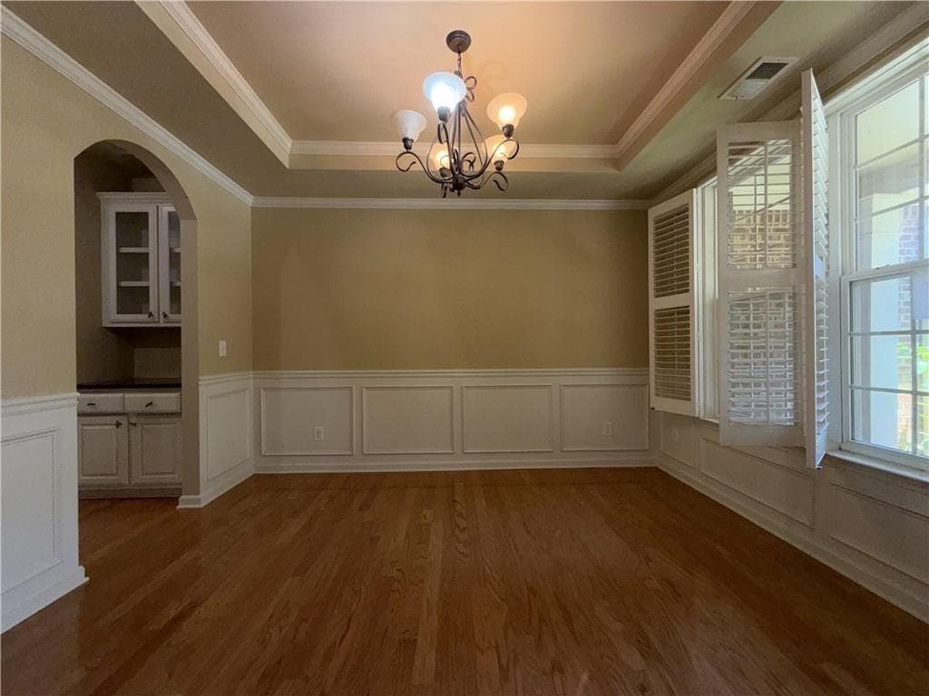 5 bedroom, 4 bathroom, 3,456 sq ft single family residence for sale at 4750 Heathcliff Way, Cumming, GA 30041 — photo 10