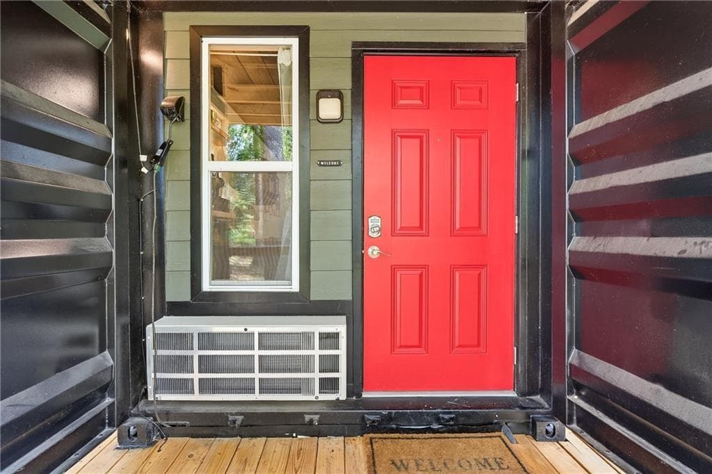1 bedroom, 1 bathroom, 160 sq ft single family residence for sale at 649 Power Dam Road, Blue Ridge, GA 30513 — photo 8