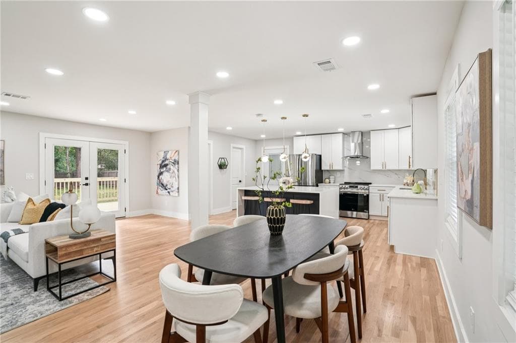 4 bedroom, 4 bathroom, 2,200 sq ft single family residence for rent at 5170 Chamblee Dunwoody Rd., Atlanta, GA 30338 for $4,600 a month — photo 9