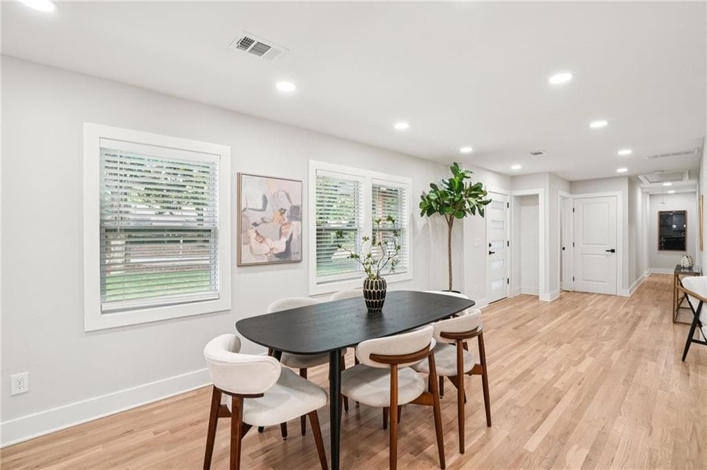 4 bedroom, 4 bathroom, 2,200 sq ft single family residence for rent at 5170 Chamblee Dunwoody Rd., Atlanta, GA 30338 for $4,600 a month — photo 10