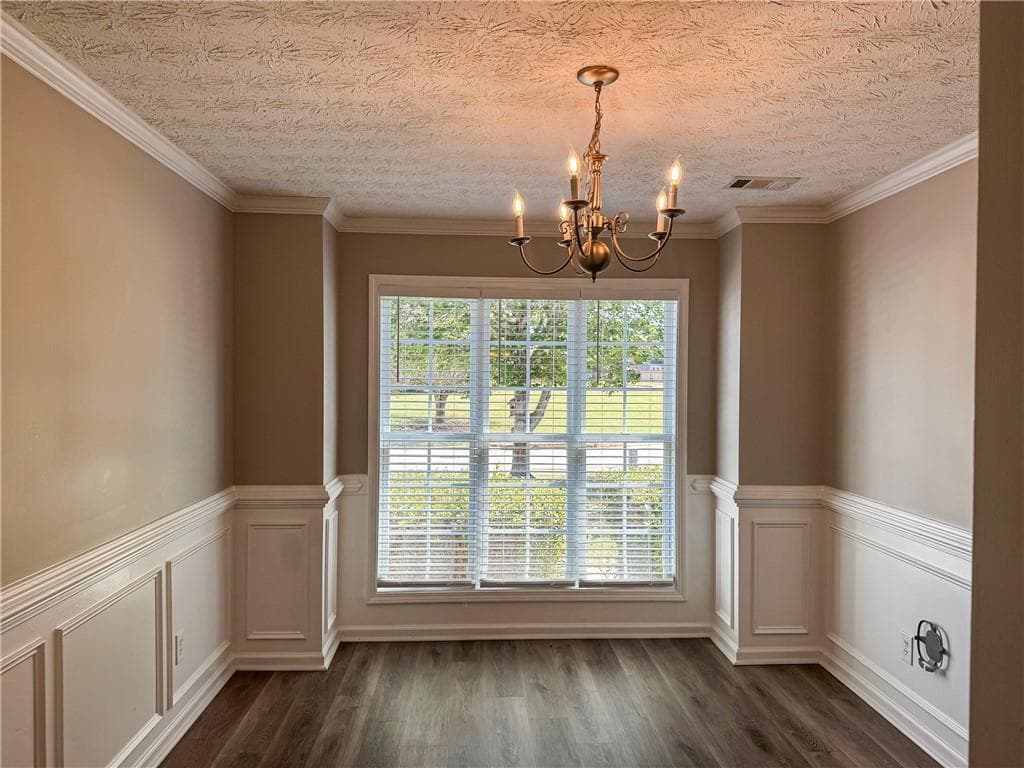 4 bedroom, 3 bathroom, 2,327 sq ft single family residence for sale at 2757 Marisol Way, Mcdonough, GA 30253 — photo 4