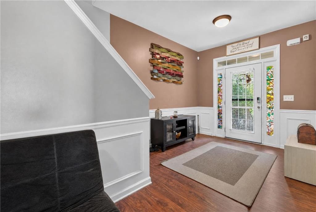 3 bedroom, 3 bathroom, 2,244 sq ft single family residence for sale at 3746 Brittany Walk, Atlanta, GA 30331 — photo 5