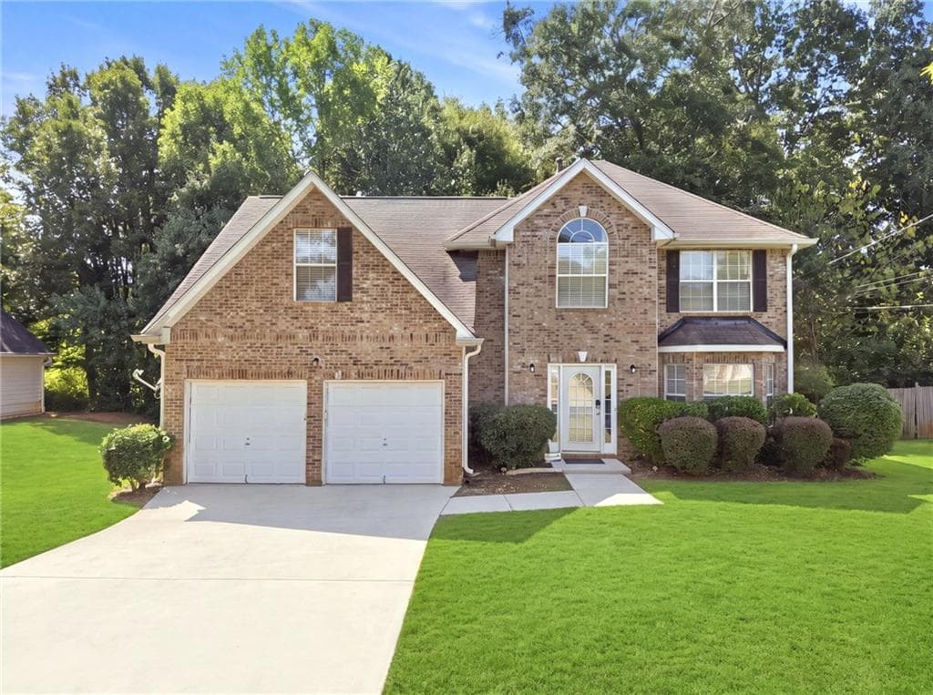 4 bedroom, 3 bathroom, 2,488 sq ft single family residence for sale at 4821 Galleon Crossing, Decatur, GA 30035