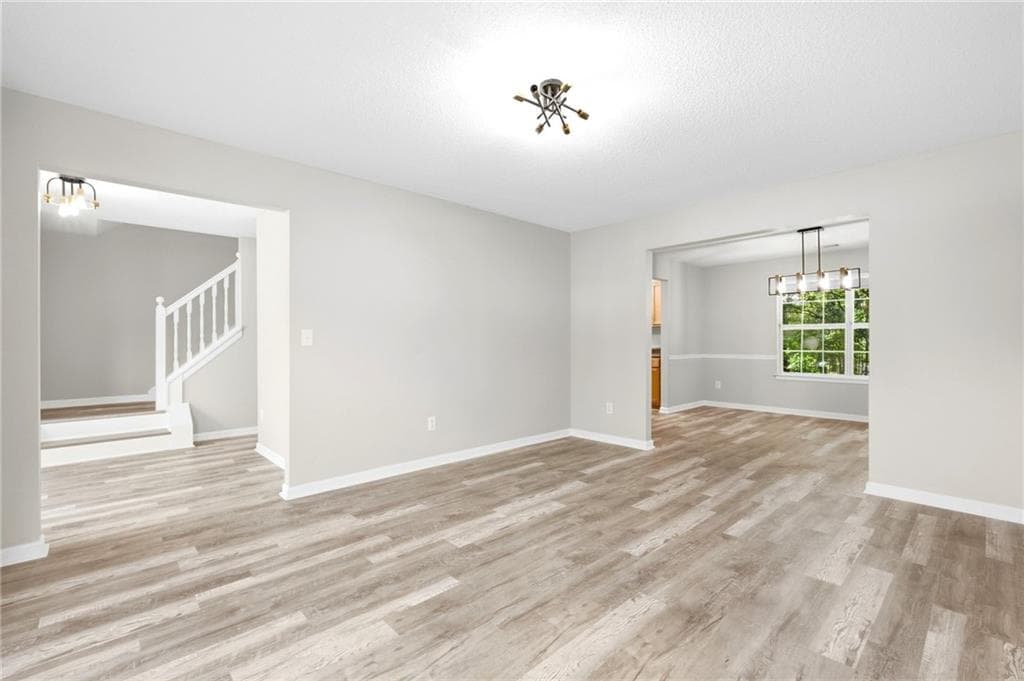 4 bedroom, 3 bathroom, 2,488 sq ft single family residence for sale at 4821 Galleon Crossing, Decatur, GA 30035 — photo 3