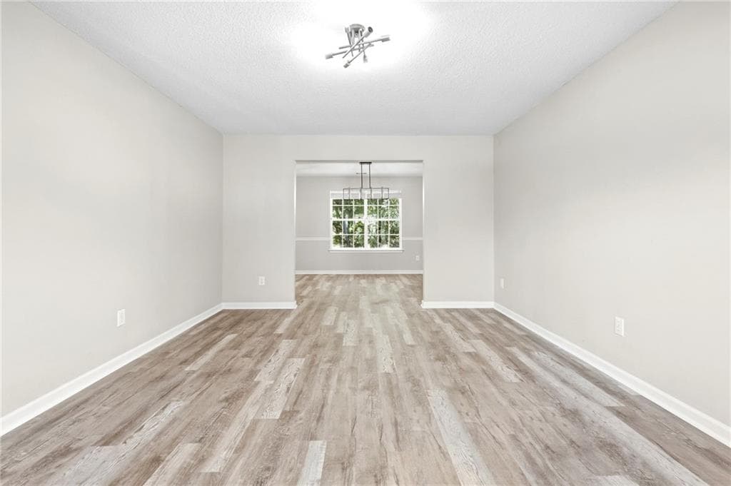 4 bedroom, 3 bathroom, 2,488 sq ft single family residence for sale at 4821 Galleon Crossing, Decatur, GA 30035 — photo 4