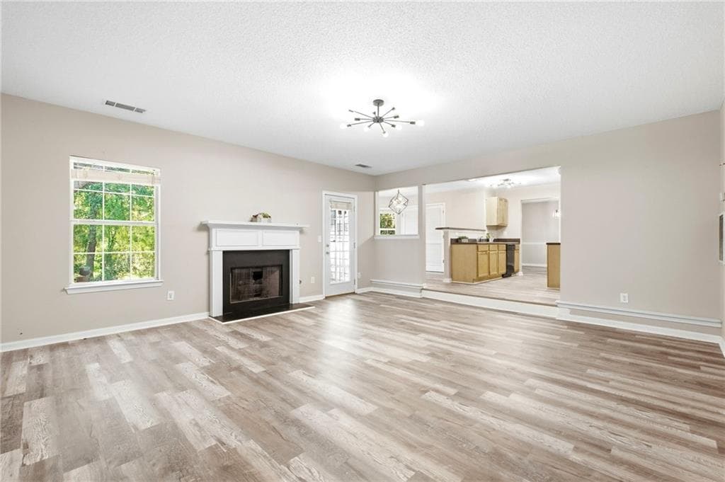 4 bedroom, 3 bathroom, 2,488 sq ft single family residence for sale at 4821 Galleon Crossing, Decatur, GA 30035 — photo 8