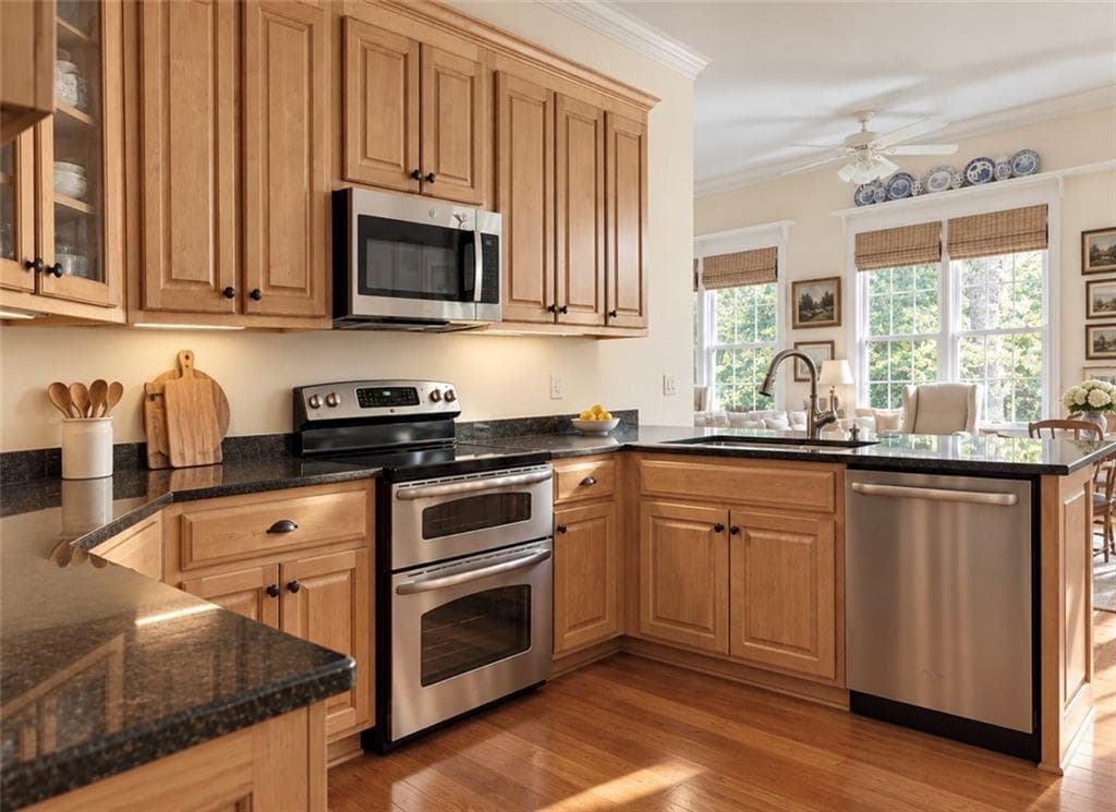 5 bedroom, 4 bathroom, 5,126 sq ft single family residence for sale at 496 Cherokee Trail, Big Canoe, GA 30143 — photo 9