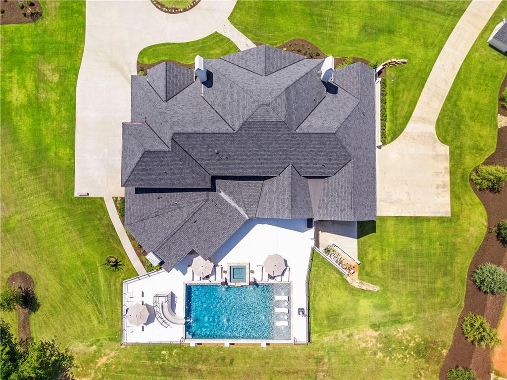 6 bedroom, 9 bathroom, 11,682 sq ft single family residence for sale at 150 Fortress Way, Jefferson, GA 30549 — photo 2