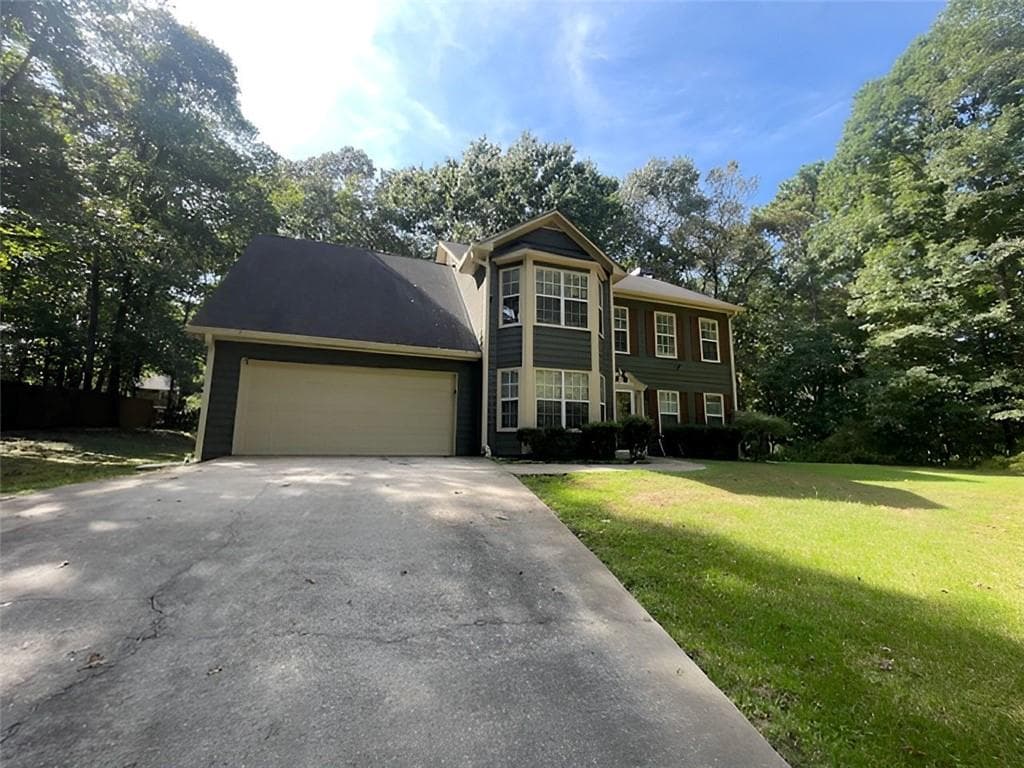 4 bedroom, 3 bathroom, 2,296 sq ft single family residence for sale at 135 Woodson Court, Stockbridge, GA 30281