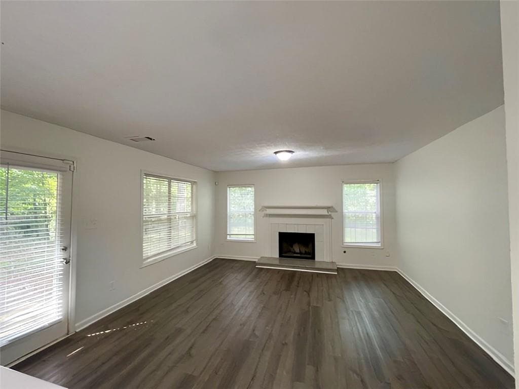 4 bedroom, 3 bathroom, 2,296 sq ft single family residence for sale at 135 Woodson Court, Stockbridge, GA 30281 — photo 2