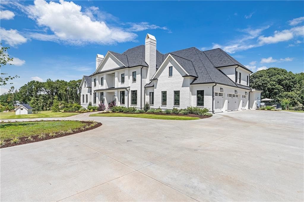 6 bedroom, 9 bathroom, 11,682 sq ft single family residence for sale at 150 Fortress Way, Jefferson, GA 30549 — photo 7