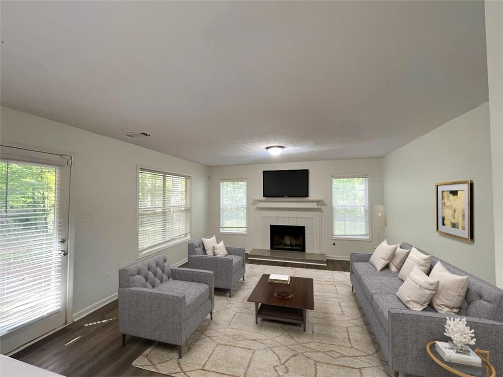 4 bedroom, 3 bathroom, 2,296 sq ft single family residence for sale at 135 Woodson Court, Stockbridge, GA 30281 — photo 3