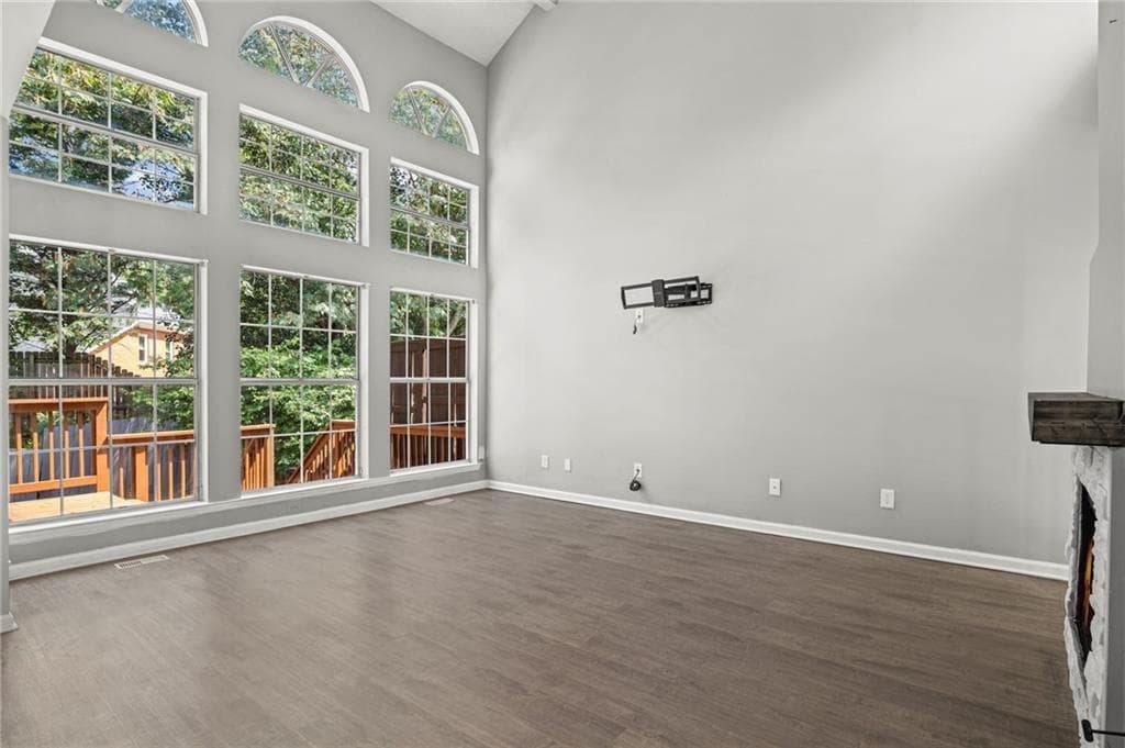 2 bedroom, 3 bathroom, 1,724 sq ft townhouse for sale at 2216 Goodwood Boulevard, Smyrna, GA 30080 — photo 7