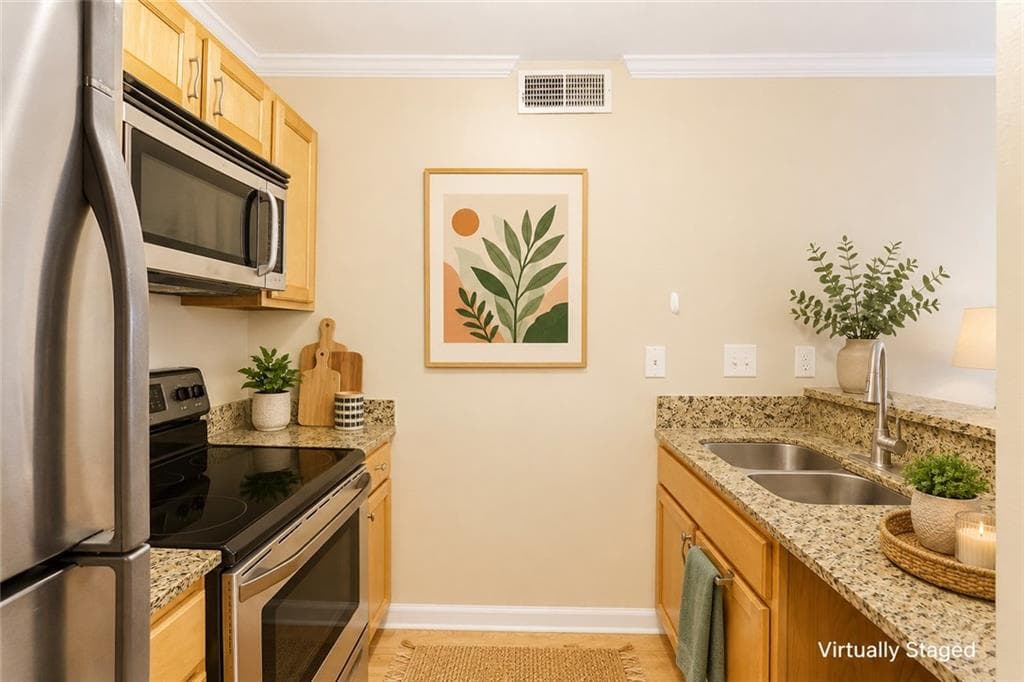 2 bedroom, 2 bathroom, 879 sq ft condominium for sale at 1041 State Street 23, Atlanta, GA 30318 — photo 4