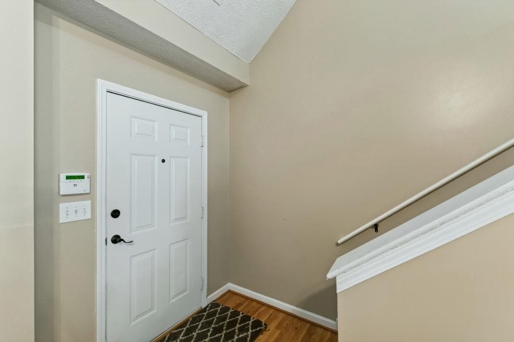 3 bedroom, 3 bathroom, 1,975 sq ft single family residence for sale at 210 Kim Trail, Stockbridge, GA 30281 — photo 5
