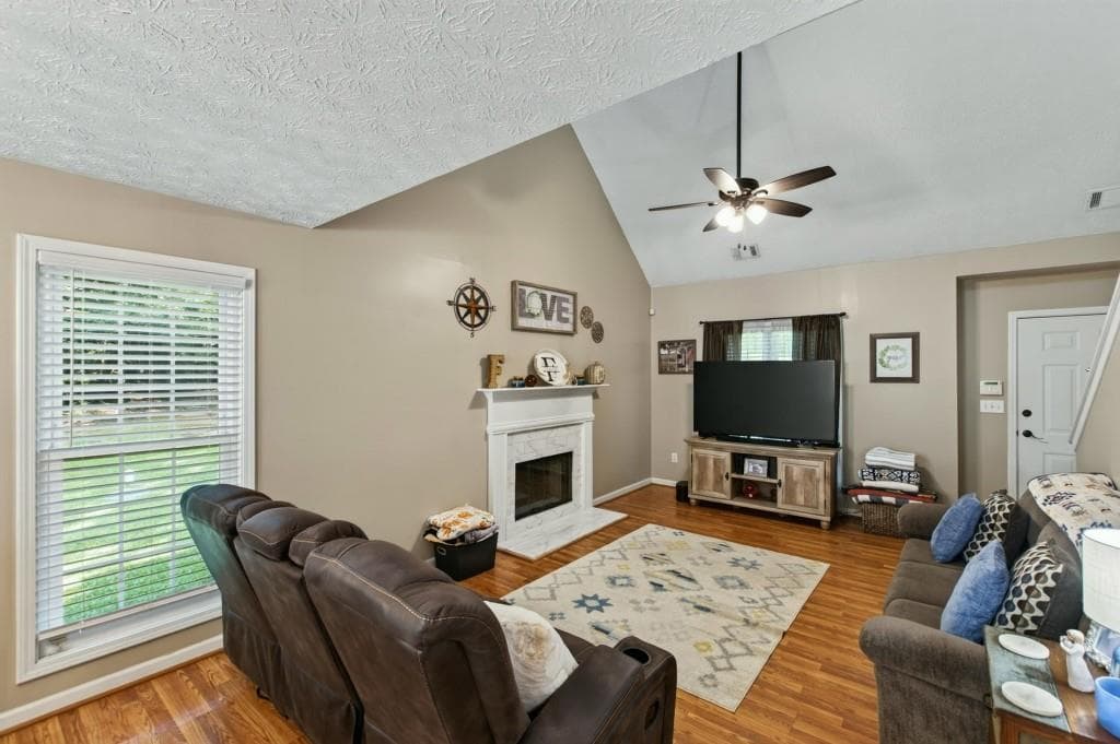 3 bedroom, 3 bathroom, 1,975 sq ft single family residence for sale at 210 Kim Trail, Stockbridge, GA 30281 — photo 9