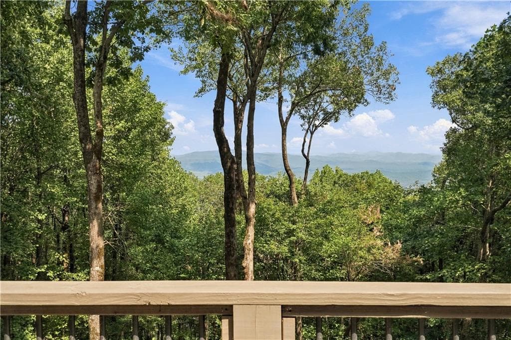 3 bedroom, 3 bathroom, 2,665 sq ft single family residence for sale at 411 Sanderlin Mountain Drive, Big Canoe, GA 30143