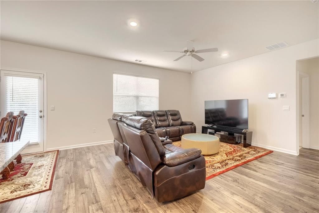 5 bedroom, 3 bathroom, 2,535 sq ft single family residence for rent at 1453 Autumn Wind Drive, Dacula, GA 30019 for $3,100 a month — photo 5