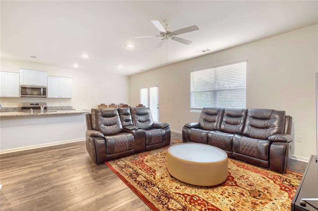 5 bedroom, 3 bathroom, 2,535 sq ft single family residence for rent at 1453 Autumn Wind Drive, Dacula, GA 30019 for $3,100 a month — photo 7