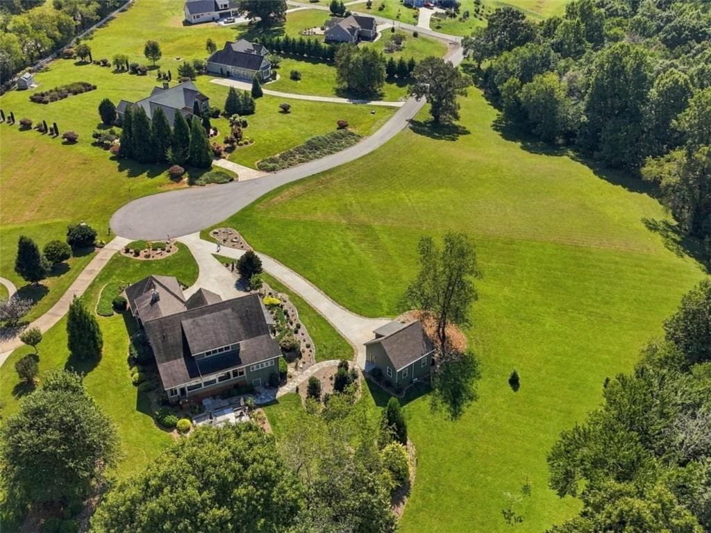 4 bedroom, 4 bathroom, 3,745 sq ft single family residence for sale at 249 Bell Boy Run, Blairsville, GA 30512 — photo 10