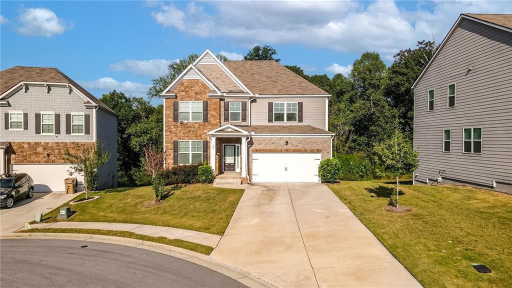 4 bedroom, 3 bathroom, 3,236 sq ft single family residence for sale at 186 Valimar Drive, Braselton, GA 30517