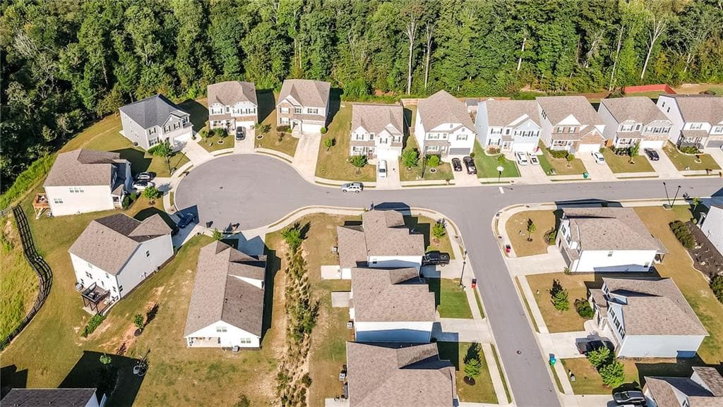 4 bedroom, 3 bathroom, 3,236 sq ft single family residence for sale at 186 Valimar Drive, Braselton, GA 30517 — photo 6