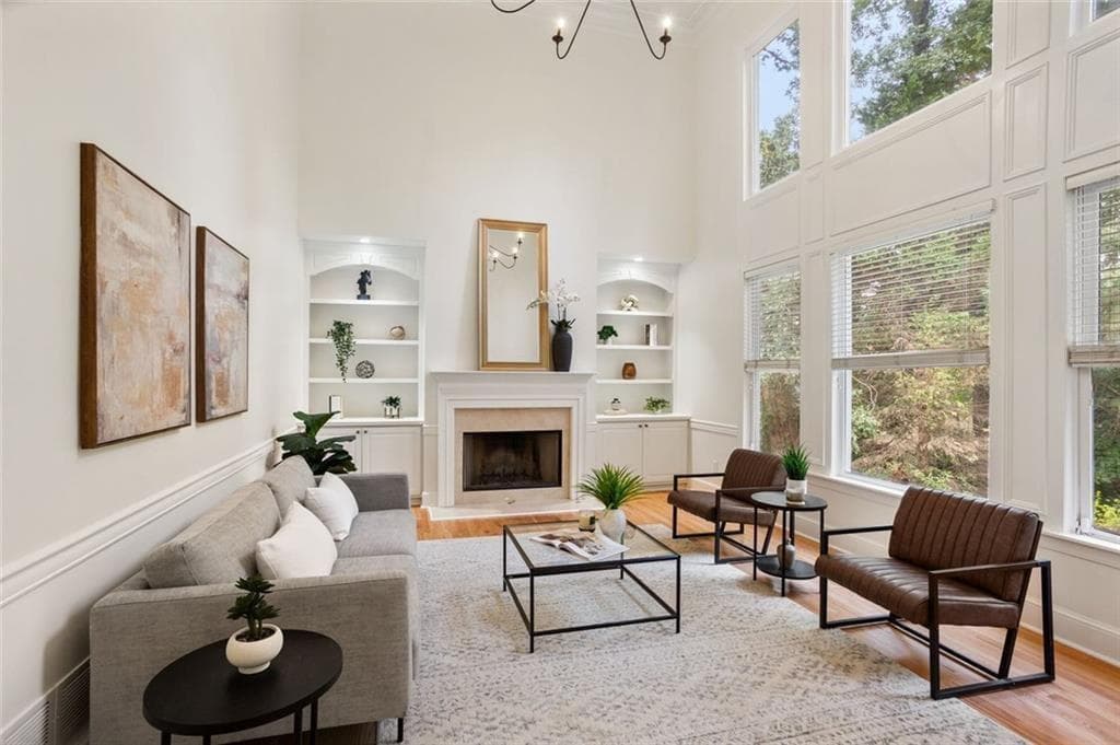 5 bedroom, 4 bathroom, 4,327 sq ft single family residence under contract at 5202 Forest View Trail, Mableton, GA 30126 — photo 3