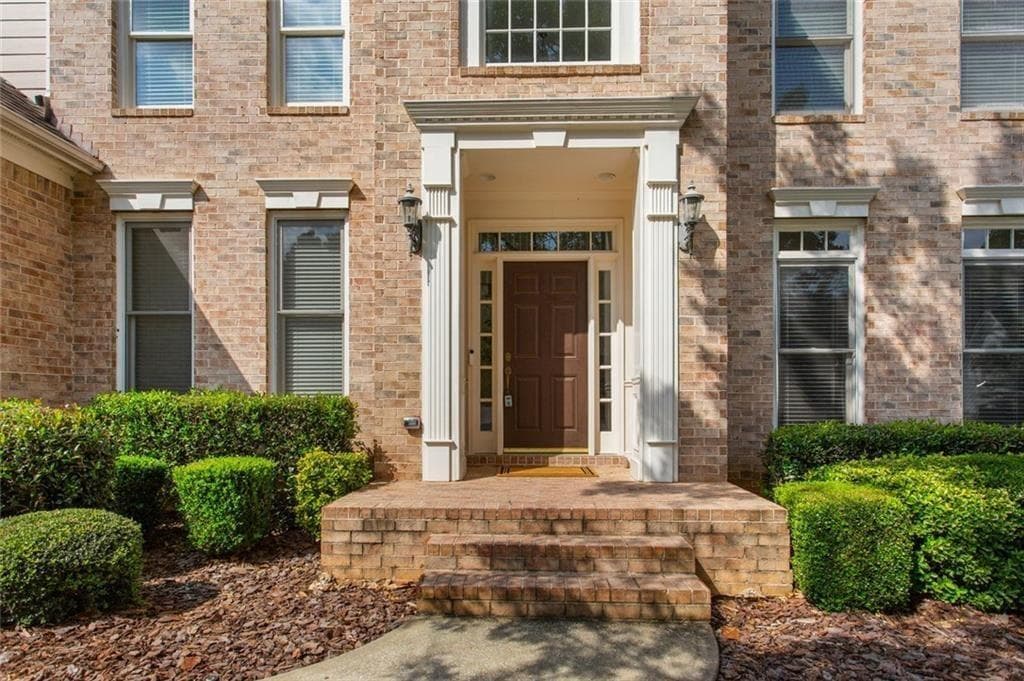 5 bedroom, 4 bathroom, 4,327 sq ft single family residence under contract at 5202 Forest View Trail, Mableton, GA 30126 — photo 7