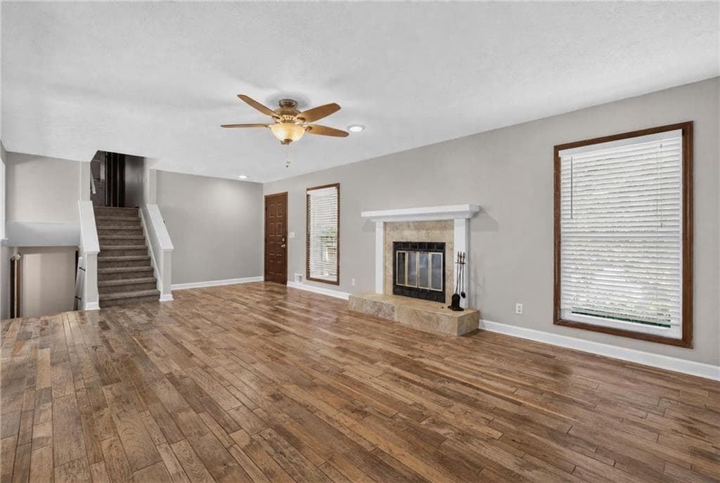 5 bedroom, 3 bathroom, 2,166 sq ft single family residence for sale at 5147 Dekalb Way, Stone Mountain, GA 30087 — photo 3
