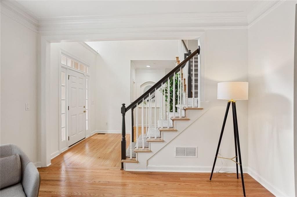 5 bedroom, 4 bathroom, 4,327 sq ft single family residence under contract at 5202 Forest View Trail, Mableton, GA 30126 — photo 10