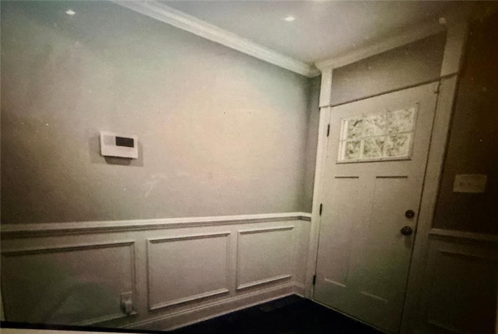 3 bedroom, 2 bathroom, 1,280 sq ft single family residence for sale at 1375 Graymont Drive, Atlanta, GA 30310 — photo 2