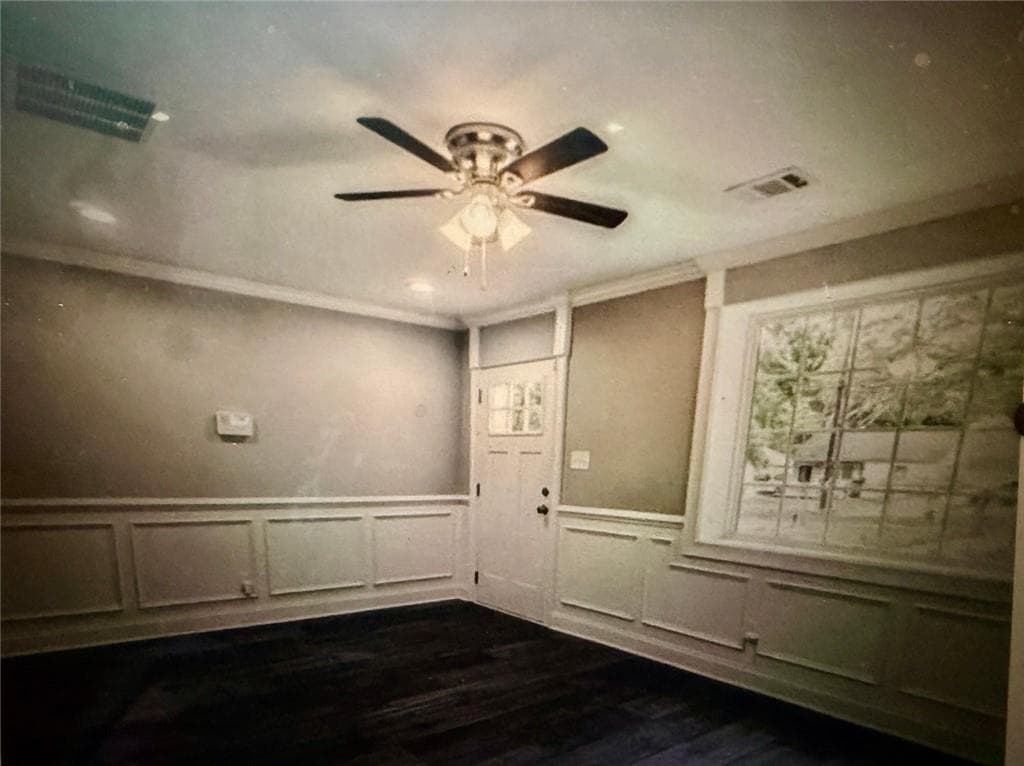 3 bedroom, 2 bathroom, 1,280 sq ft single family residence for sale at 1375 Graymont Drive, Atlanta, GA 30310 — photo 3