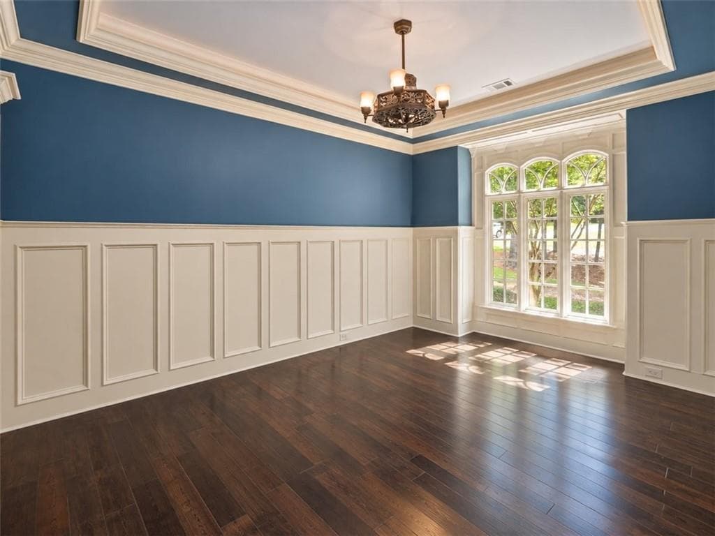 5 bedroom, 5 bathroom, 5,764 sq ft single family residence for sale at 1011 Highgrove Drive, Monroe, GA 30655 — photo 5
