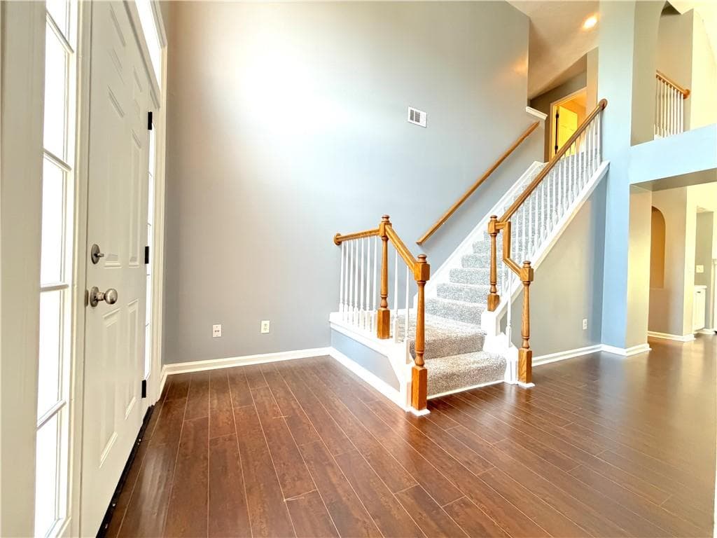 3 bedroom, 3 bathroom, 2,052 sq ft single family residence for sale at 4065 River Green Parkway, Duluth, GA 30096 — photo 4