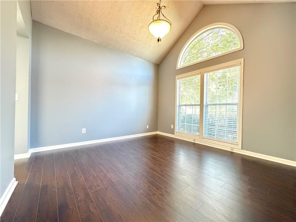 3 bedroom, 3 bathroom, 2,052 sq ft single family residence for sale at 4065 River Green Parkway, Duluth, GA 30096 — photo 5