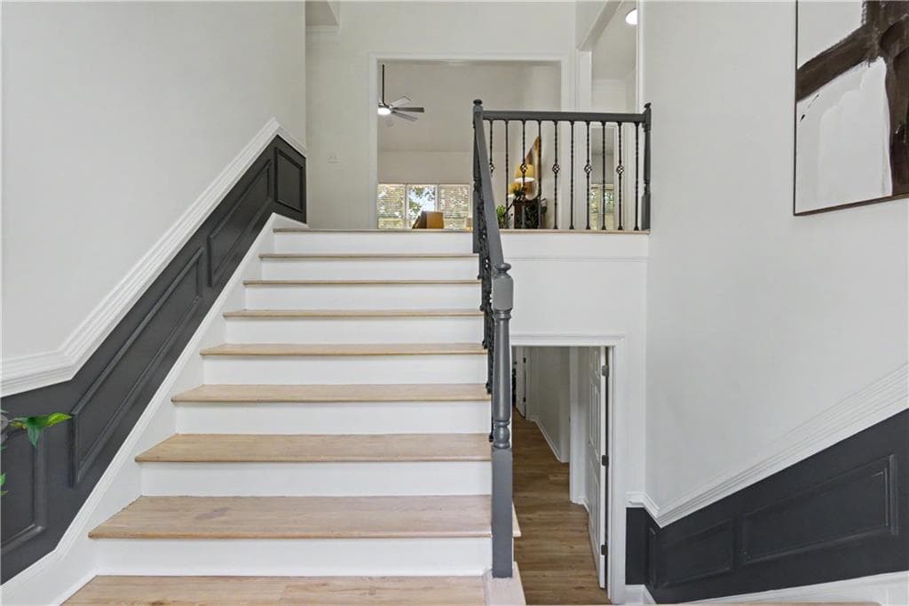 5 bedroom, 3 bathroom, 3,075 sq ft single family residence for sale at 209 Tennis Court Lane, Kennesaw, GA 30144 — photo 5