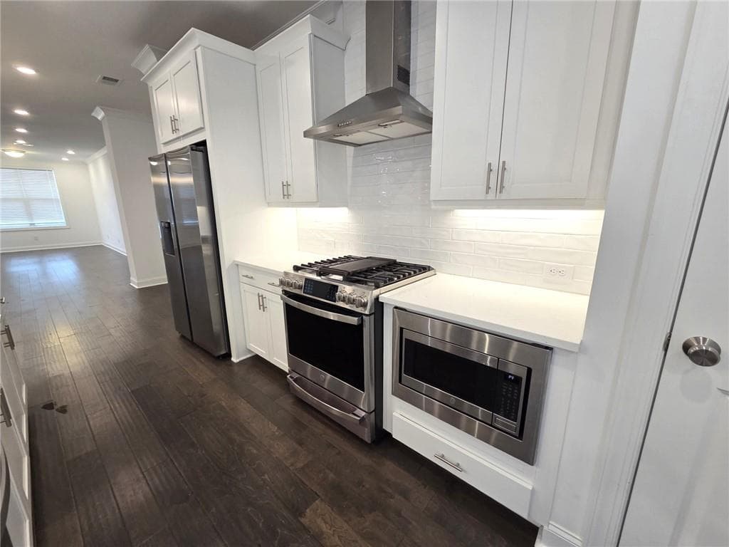 3 bedroom, 4 bathroom, 2,186 sq ft townhouse for rent at 885 Green Sapling Trail, Suwanee, GA 30024 for $2,700 a month — photo 4