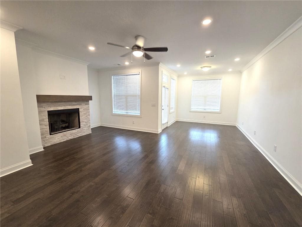 3 bedroom, 4 bathroom, 2,186 sq ft townhouse for rent at 885 Green Sapling Trail, Suwanee, GA 30024 for $2,700 a month — photo 6